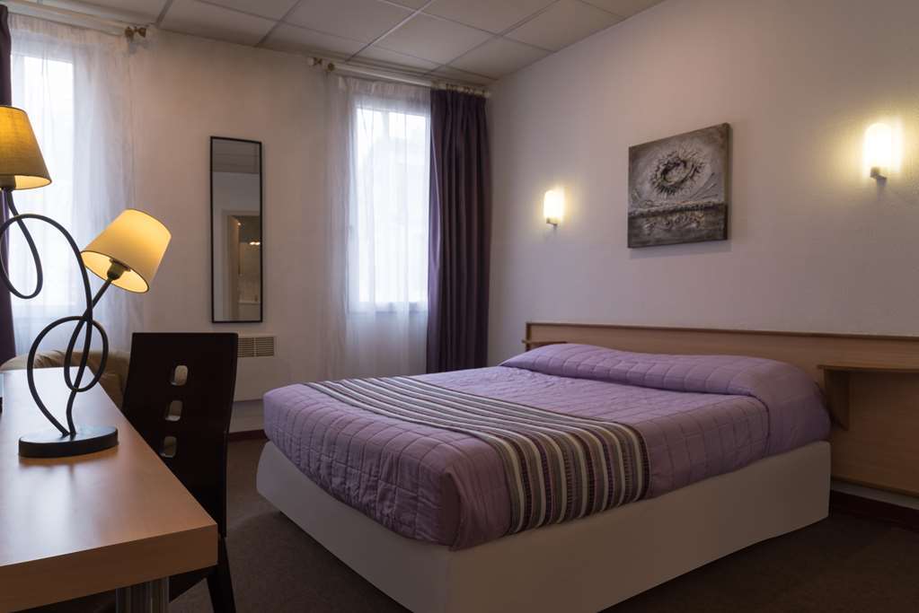 Hotel D'Angleterre, 普罗旺斯地区萨隆 客房 照片
